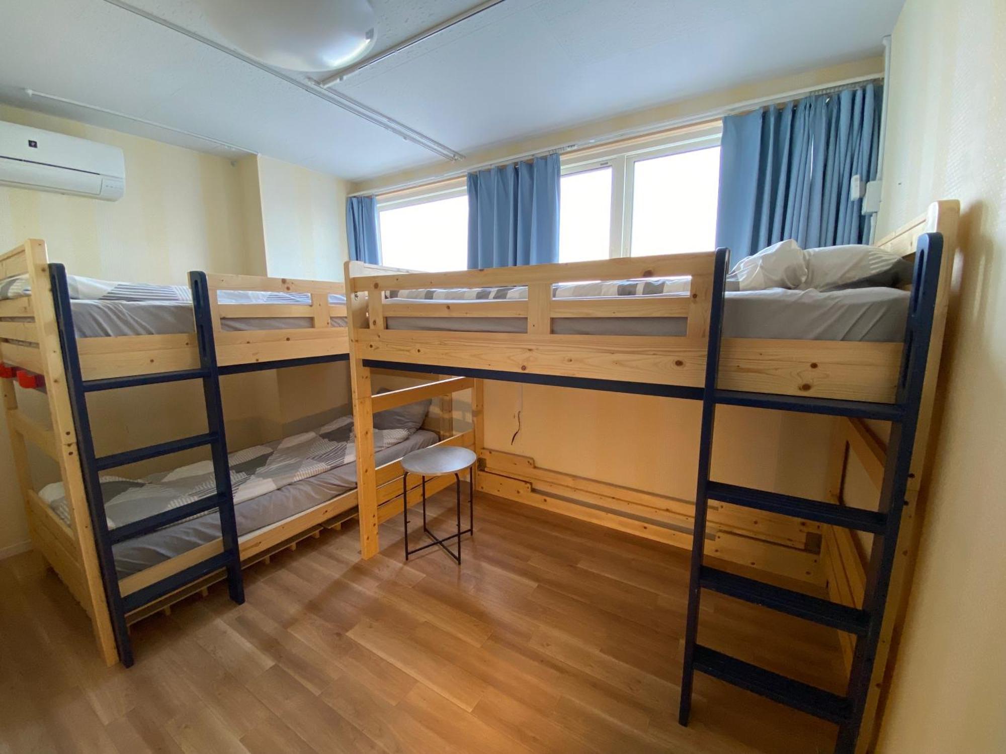Hostel Fukuoka Tabiji & *